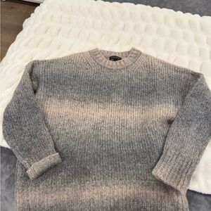 Banana Republic Wool Gray and Cream Crewneck Sweater